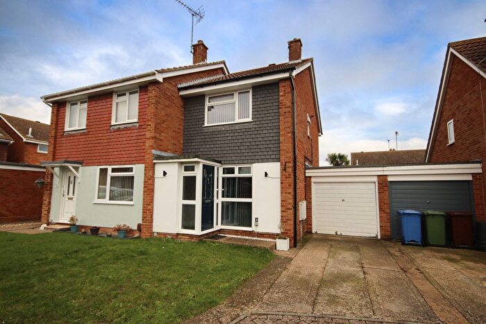 2 Bedroom Semi Detached House For Sale In Challenger Close, Sittingbourne, ME10