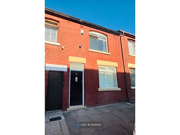 2 Bedroom Terraced House To Rent In Bucklands Avenue, Ashton-On-Ribble, Preston, PR2