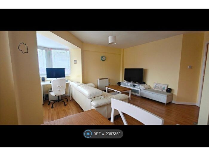 1 Bedroom Flat To Rent In Nancy Road, Portsmouth, PO1