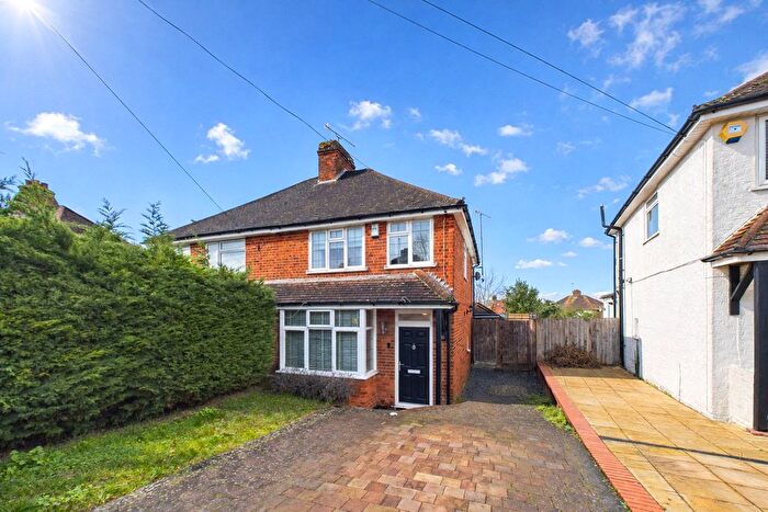 3 Bedroom Semi Detached House For Sale In Grasmere Avenue, Tilehurst, Reading, Berkshire, RG30
