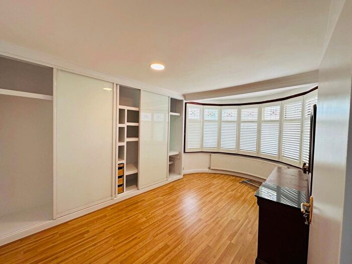 7 Bedroom Semi-Detached House To Rent In Kenton Park Crescent, Harrow, Greater London, HA3