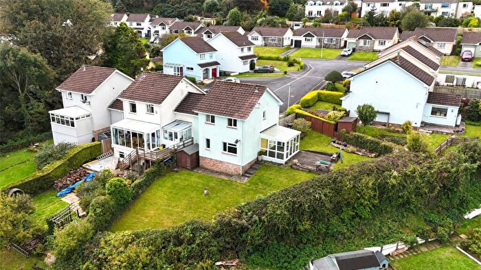 2 Bedroom Link Detached House For Sale In Pine Close, Ilfracombe, Devon, EX34
