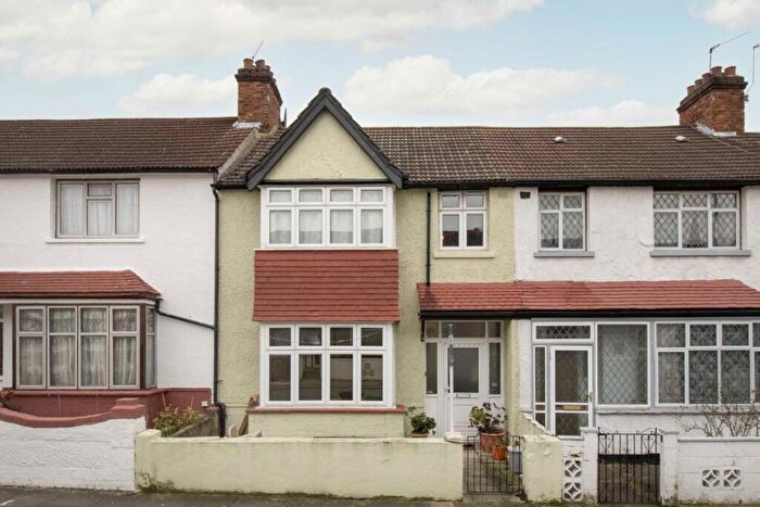 3 Bedroom House To Rent In Ladycroft Road, Lewisham, SE13