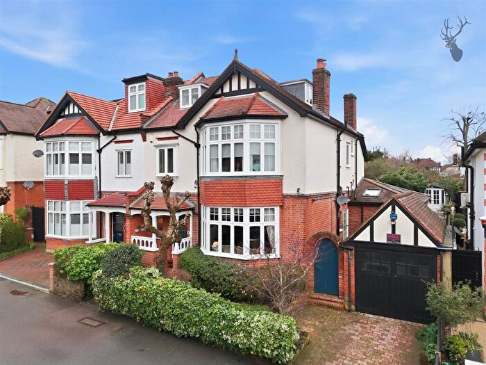 5 Bedroom Semi-Detached House For Sale In Monkhams Avenue, Woodford Green, IG8