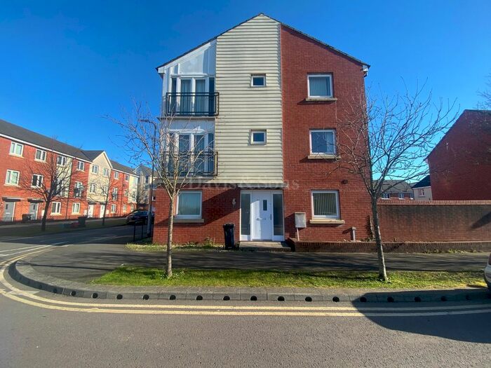 4 Bedroom End Of Terrace House To Rent In East Dock Road, Newport, NP20