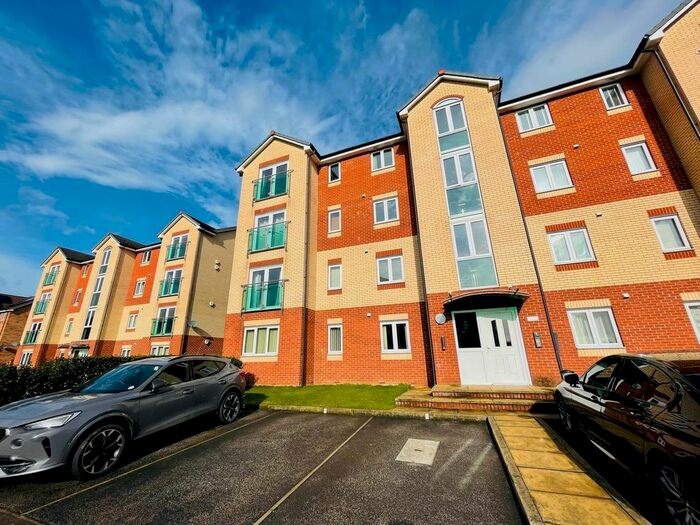 2 Bedroom Flat To Rent In Leatham Avenue, Kimberworth, S61