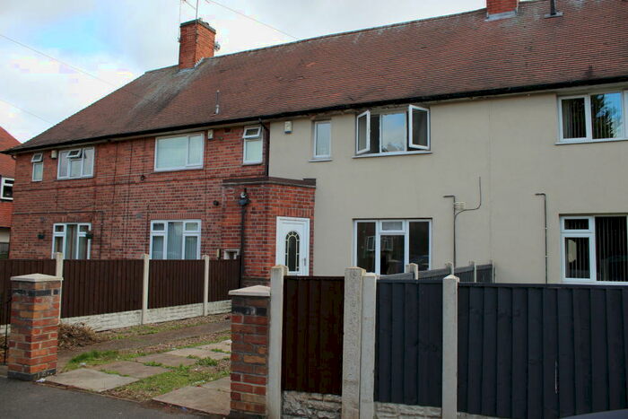 3 Bedroom Terraced House To Rent In Minver Crescent, NG8