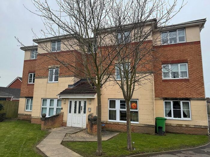 2 Bedroom Flat To Rent In Lincoln Way, North Wingfield, Chesterfield, S42