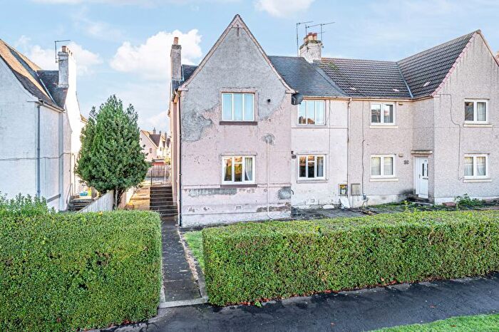 2 Bedroom Flat For Sale In Woodside Way, Glenrothes, KY7