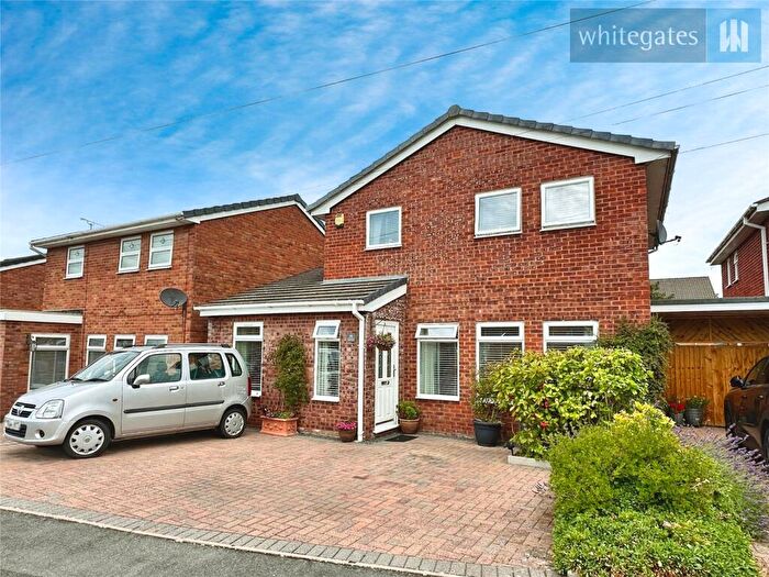 4 Bedroom Detached House For Sale In Bodwyn Crescent, Gresford, Wrexham, LL12