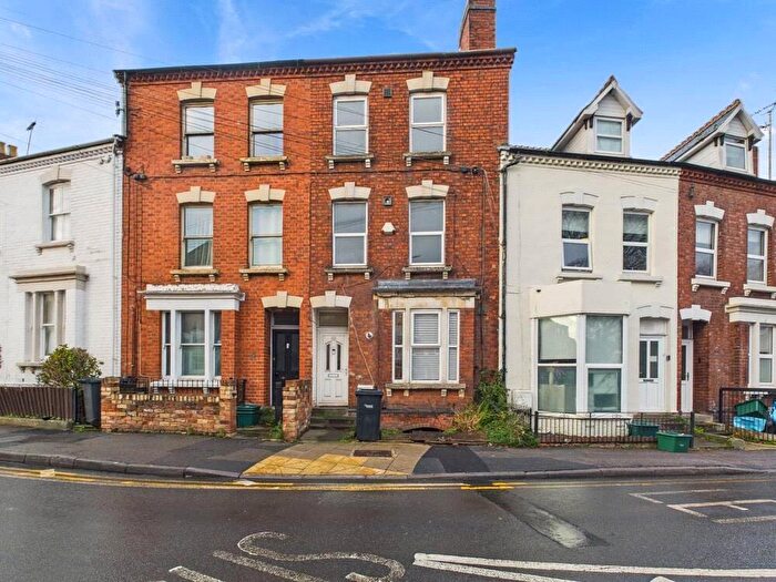 4 Bedroom Terraced House For Sale In Brunswick Road, Gloucester, Gloucestershire, GL1