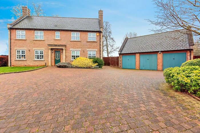 5 Bedroom Detached House For Sale In Home Farm Close, Great Oakley, Corby, NN18