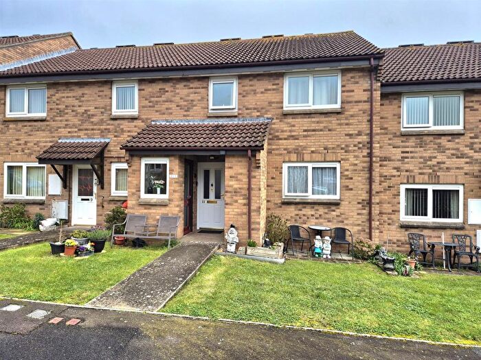 1 Bedroom Property For Sale In Lawrence Mews, Worle, Weston-Super-Mare, BS22