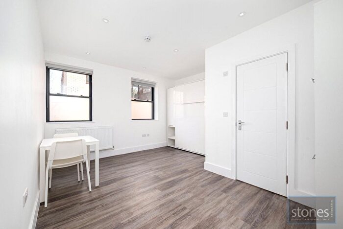 Studio To Rent In Wolsey Mews, London, NW5