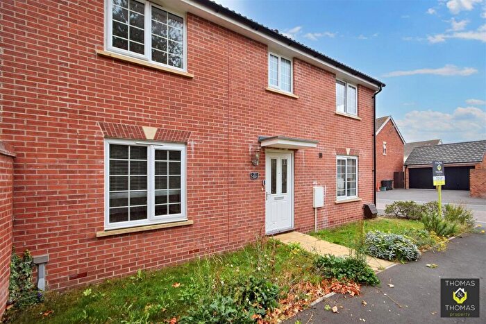 4 Bedroom Detached House To Rent In St. Mawgan Street Kingsway, Quedgeley, Gloucester, GL2