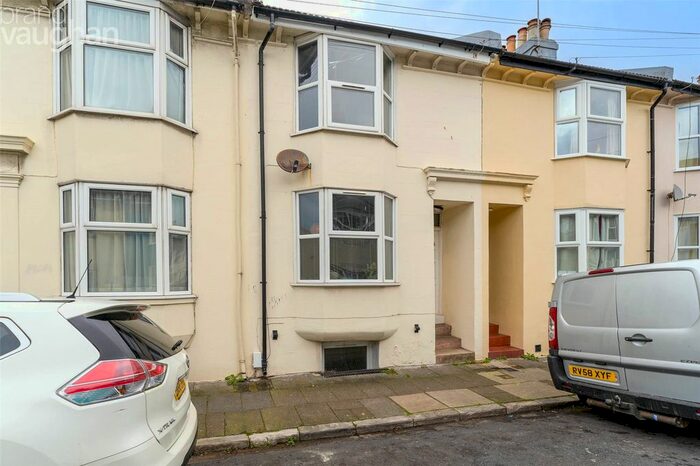 5 Bedroom Terraced House To Rent In Park Crescent Road, Brighton, East Sussex, BN2