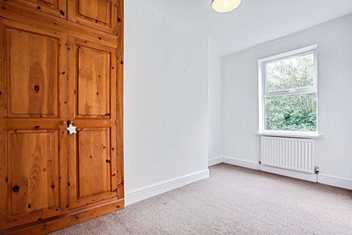 2 Bedroom Terraced House For Sale In Crab Lane, Newmillerdam, Wakefield, WF2