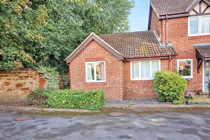 2 Bedroom Semi Detached Bungalow For Sale In Buckwell Close, Wellingborough, NN8
