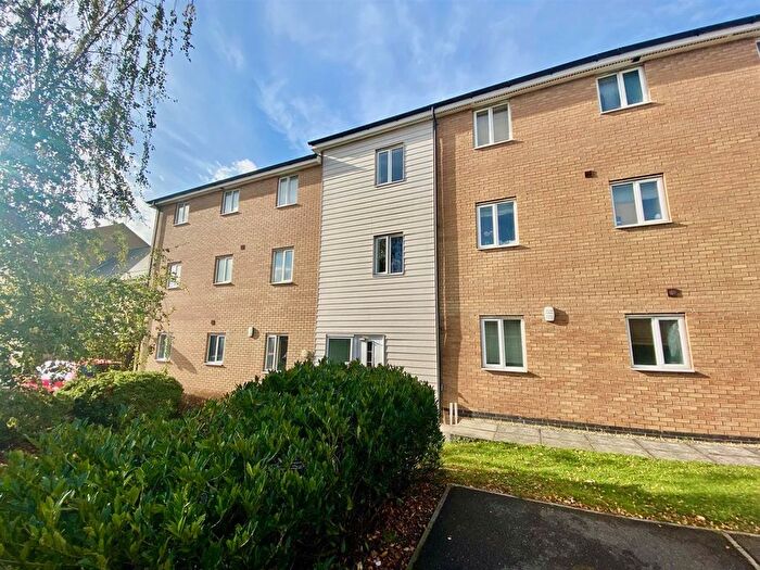 2 Bedroom Flat For Sale In Harn Road, Hampton Centre, Peterborough, PE7