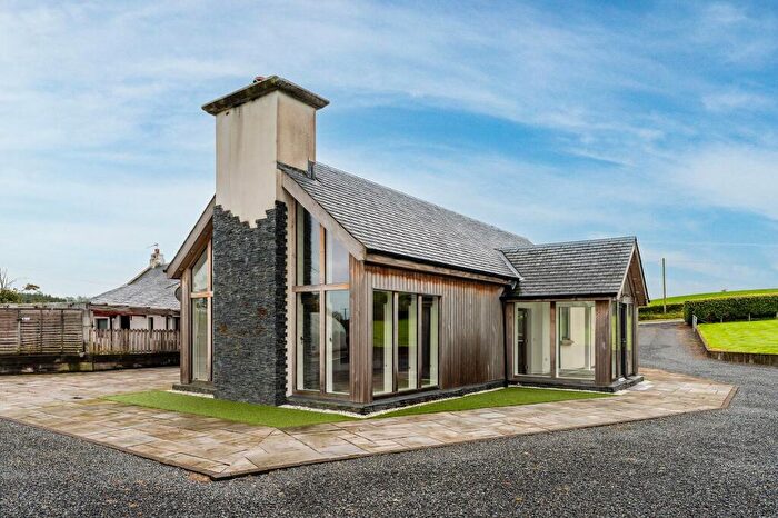 2 Bedroom Property To Rent In Mauchline, KA5