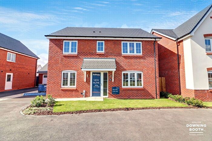 4 Bedroom Detached House For Sale In Clayton Avenue, Fradley, Lichfield, WS13