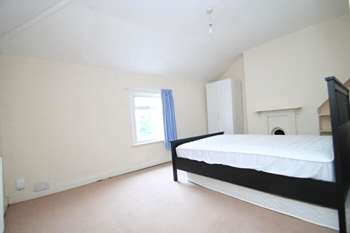 4 Bedroom House To Rent In Churchfields Road, Beckenham, BR3