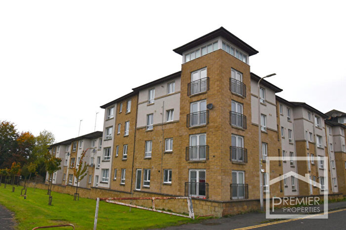 2 Bedroom Flat To Rent In Henderson Court, Motherwell, ML1