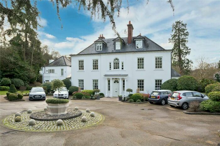 2 Bedroom Apartment To Rent In Heronsbrook, Buckhurst Road, Ascot, Berkshire, SL5