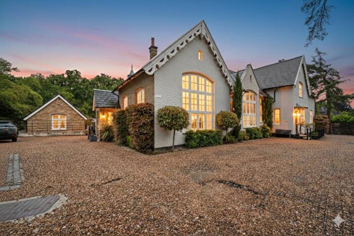 1 Bedroom Flat For Sale In Heathfield Road, Keston, BR2