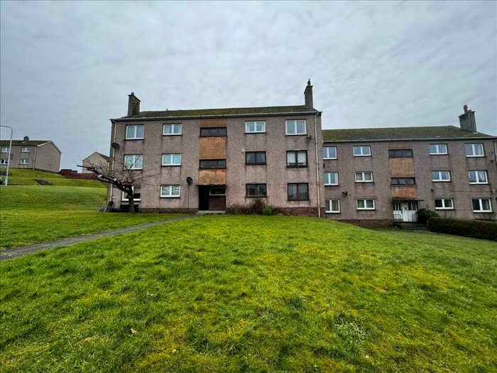 2 Bedroom Flat For Sale In Albyn Avenue, Campbeltown, PA28