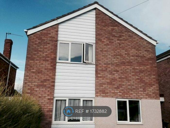 6 Bedroom Detached House To Rent In Pen Y Bryn Way, Newport, TF10