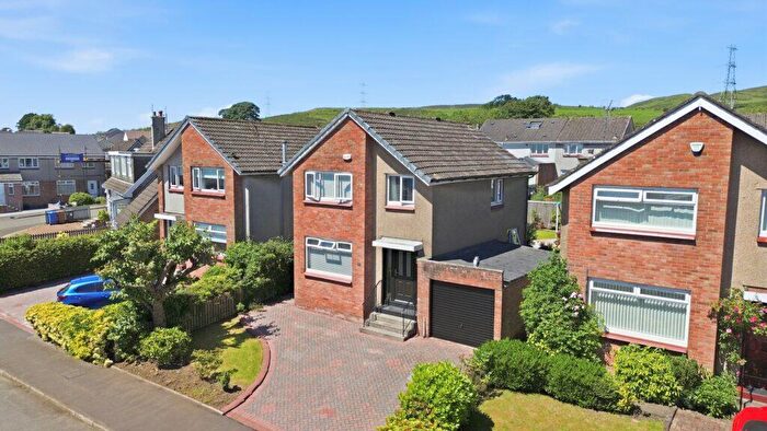 3 Bedroom Detached House For Sale In Heather Avenue, Hardgate, G81