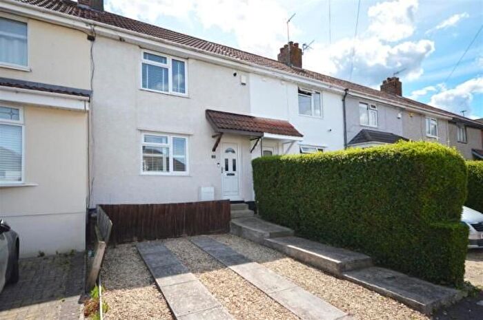 3 Bedroom Property For Sale In Mirador Crescent, Slough, SL2