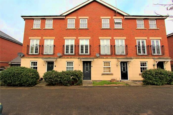 3 Bedroom Terraced House To Rent In Alderley Road, Redhouse, Swindon, SN25