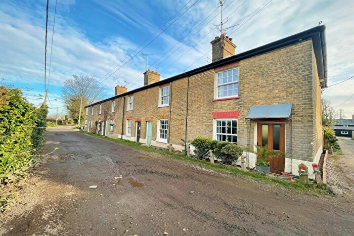 2 Bedroom House To Rent In New Row, Waterside Road, Rochford, SS4
