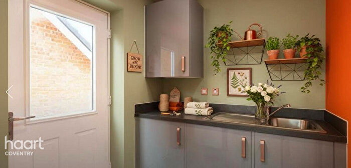 4 Bedroom Detached House For Sale In Harrison Drive, Melton Mowbray, LE13