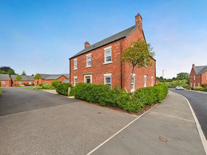 4 Bedroom Detached House For Sale In Flagshaw Court, Kirk Langley, DE6