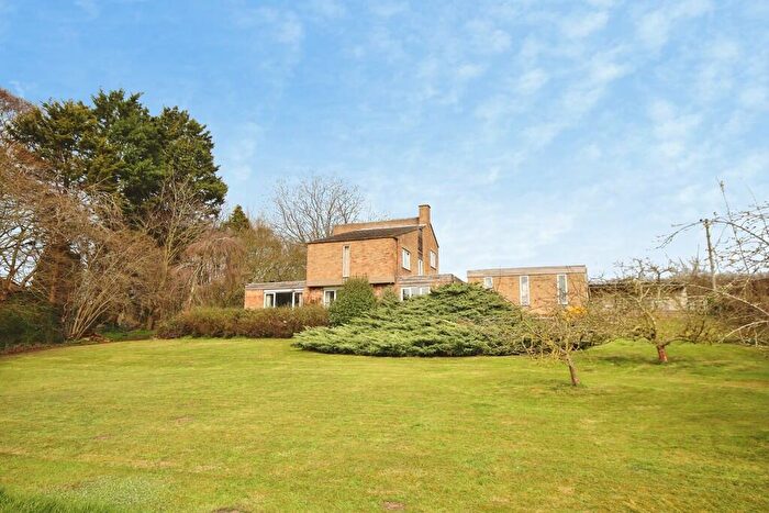 3 Bedroom Detached House For Sale In Park Lane, Heighington, LN4