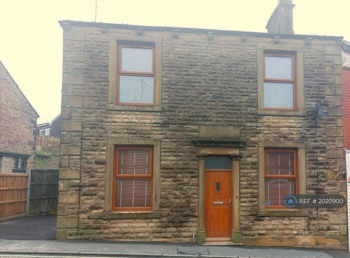 3 Bedroom Semi-Detached House To Rent In School Lane, Chorley, PR6