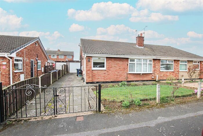 2 Bedroom Semi-Detached Bungalow For Sale In Melwood Court, Armthorpe, Doncaster, DN3