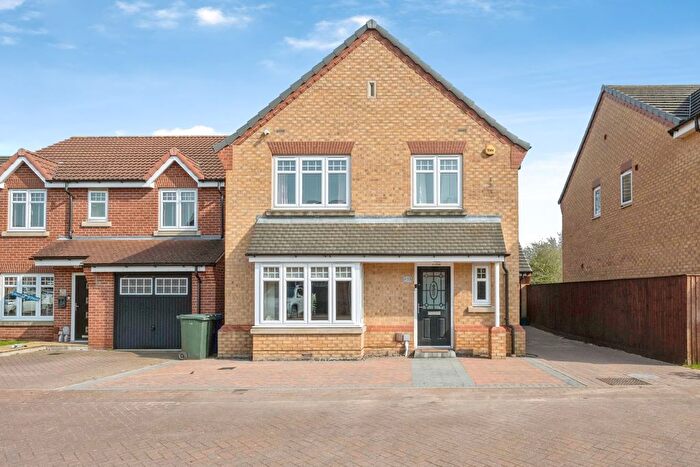 4 Bedroom Detached House For Sale In Holly Field Crescent, Edenthorpe, Doncaster, South Yorkshire, DN3