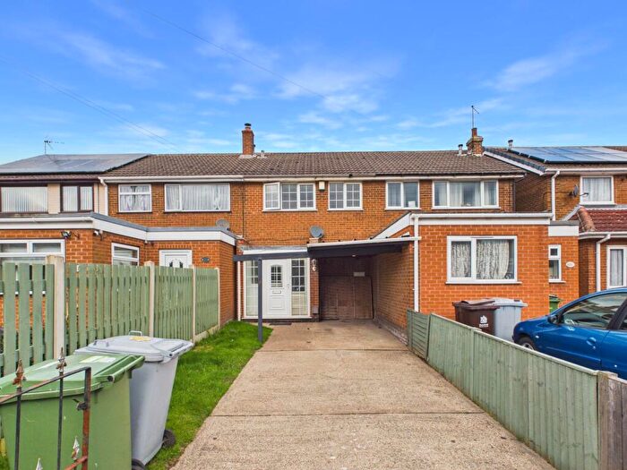 3 Bedroom Terraced House For Sale In George Dere Close, New Ollerton, Newark, NG22
