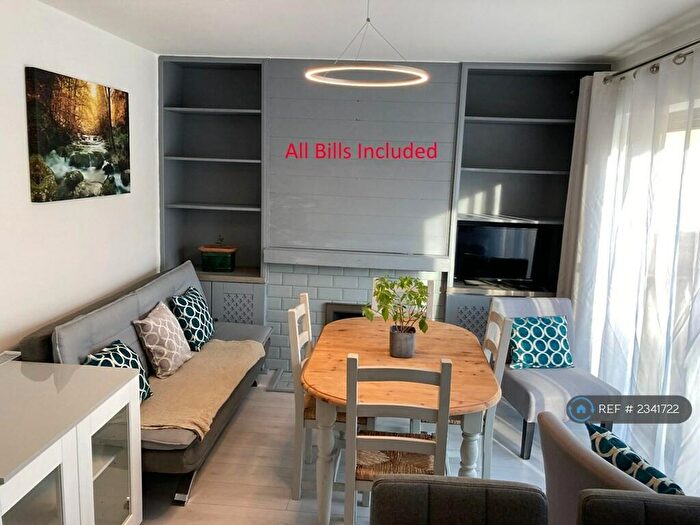 4 Bedroom Semi-Detached House To Rent In Charborough Road, Bristol, BS34