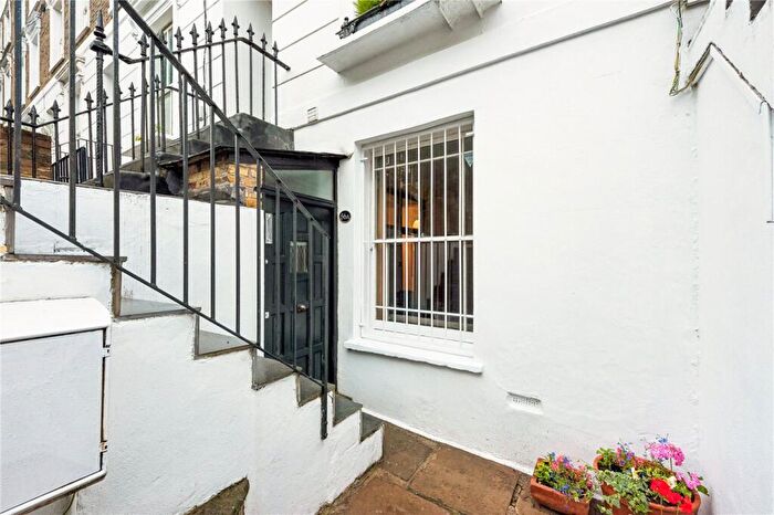 1 Bedroom Apartment For Sale In Offord Road, London, N1 - Photo 12