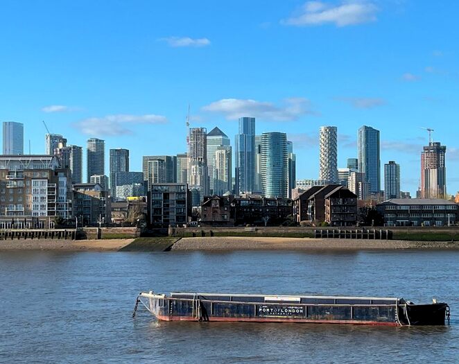 2 Bedroom Flat To Rent In Dowells Street, Canary Wharf, SE10