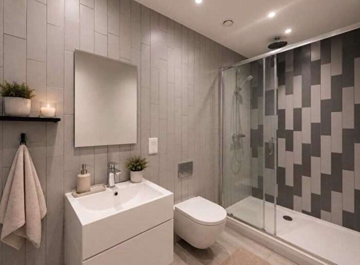 2 Bedroom Flat To Rent In Southampton Row, London, WC1B