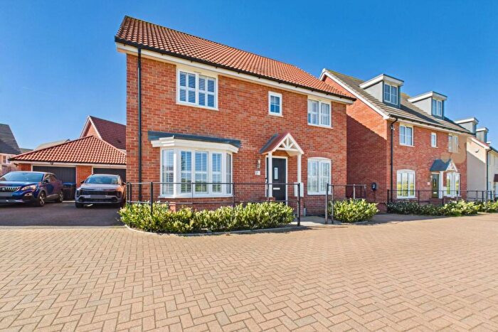 4 Bedroom Detached House For Sale In Keyes Close, Stowmarket, IP14