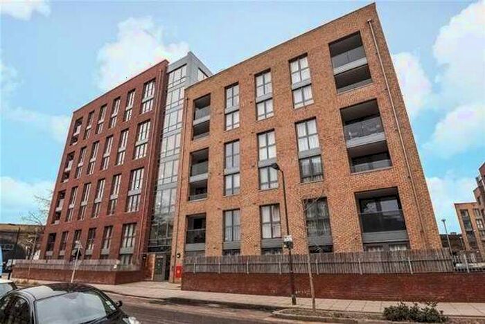 3 Bedroom Apartment To Rent In Silwood Street, London, SE16