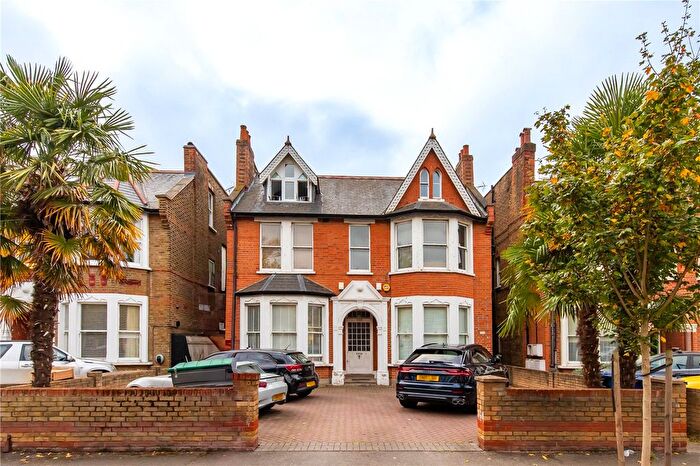 1 Bedroom Flat For Sale In Freeland Road, London, W5