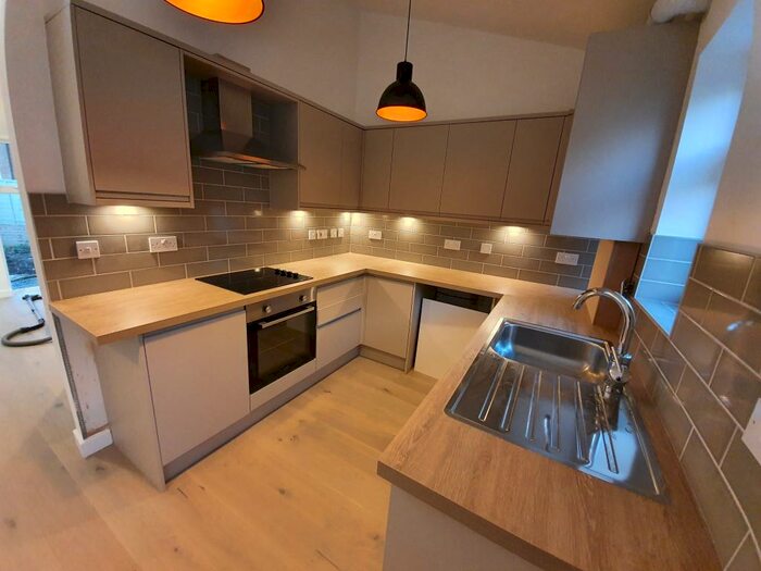 2 Bedroom Bungalow To Rent In Trendlewood Park, Bristol, BS16